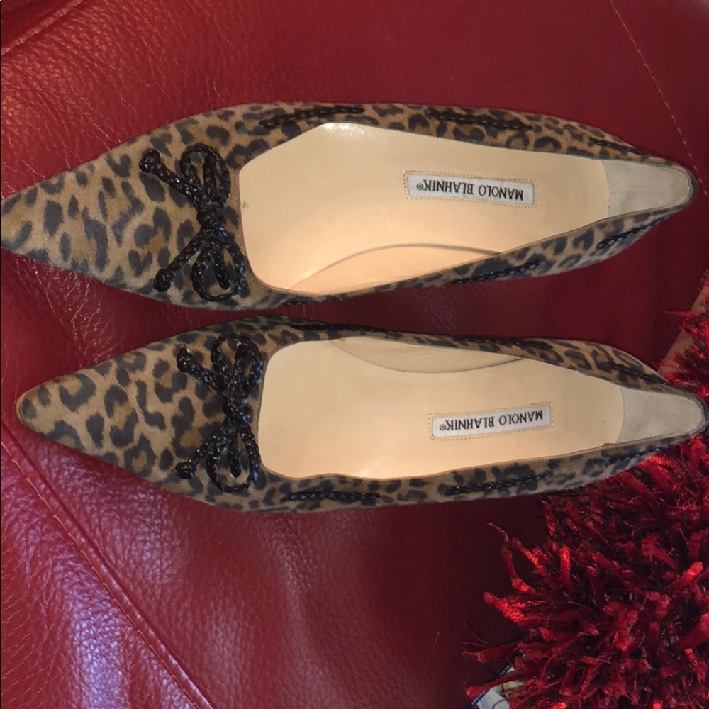 NEW MANOLO BLAHNIK LEOPARD SUEDE HEELS SZ 40